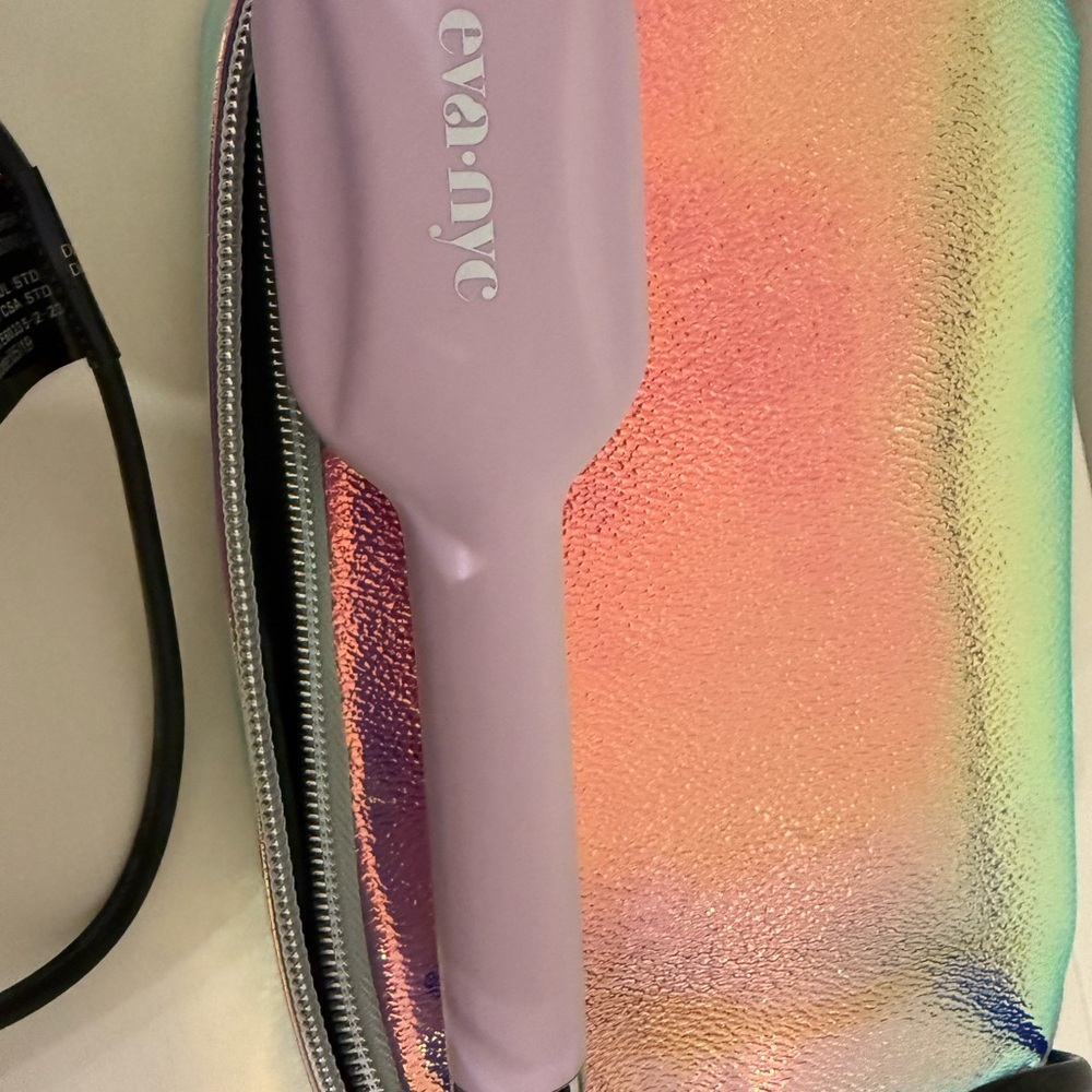 Eva NYC Thermal Hair Straightening Brush with Iridescent Case